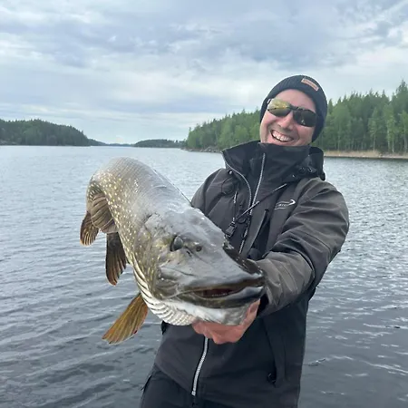 Fishing Joutsen On The Saimaa With Jacuzzi Villa