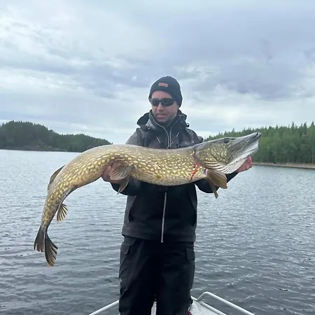 Fishing Joutsen On The Saimaa With Jacuzzi Vuoriniemi