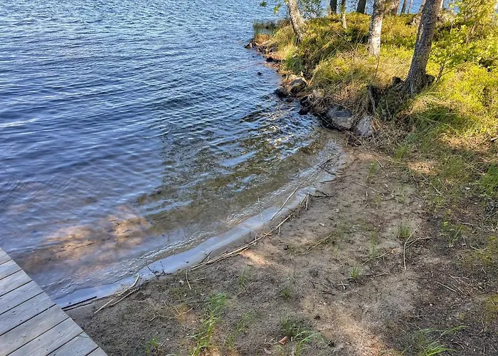 Willa Joutsen With Jacuzzi Vuoriniemi