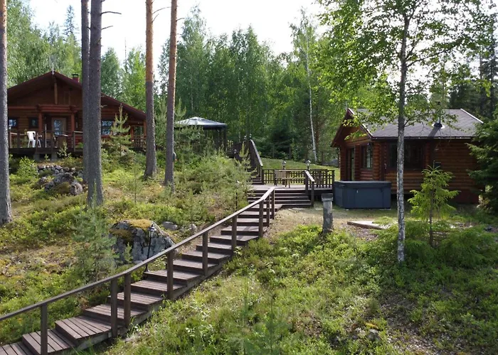 Joutsen With Jacuzzi Vuoriniemi