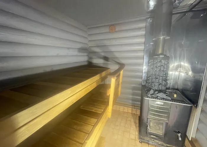 Joutsen With Jacuzzi *